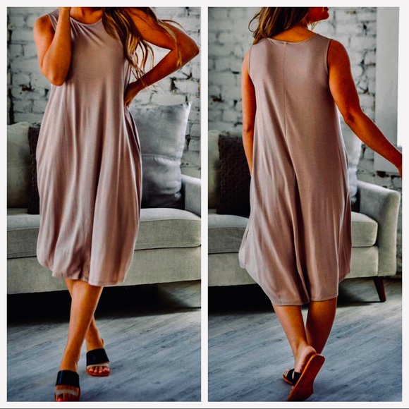 Chic sleeveless loose fit swing dress with pockets - Picture 3 of 5